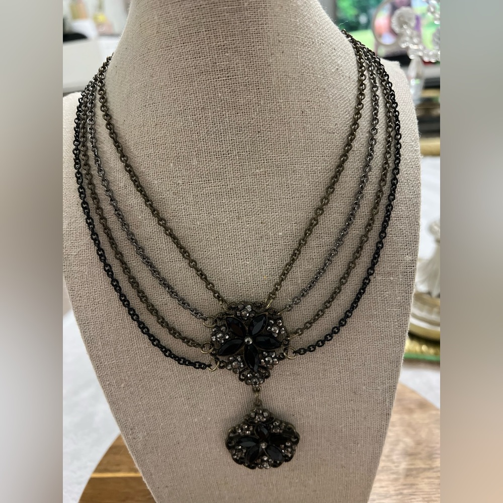 Gothic Victorian Style Black Faceted Bicone Flower Rhinestone Festoon Necklace - Picture 3 of 5